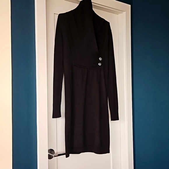 Evan Picone sweater dress. Black. Small - Picture 3 of 6